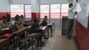 Paramount Coaching Birhana Rd, Karachi Khana, Kanpur