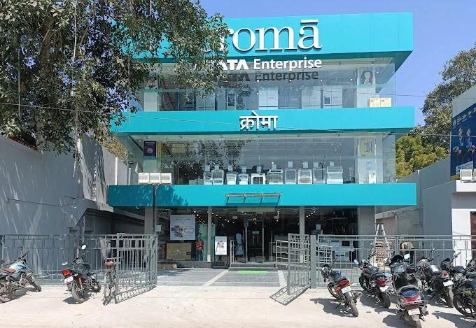 Croma - Mall Road