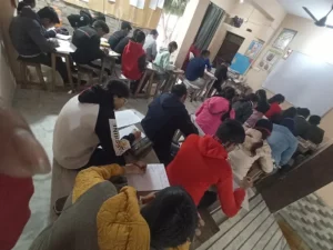 STUDY WELL INSTITUTE Damodar Nagar 3