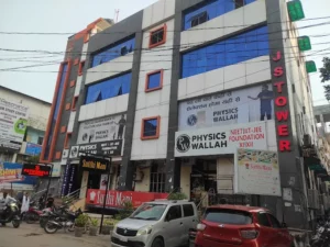 Physics Wallah Vidyapeeth Kanpur 16