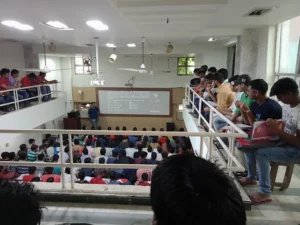 Amit Pandey Physics Kakdeo class