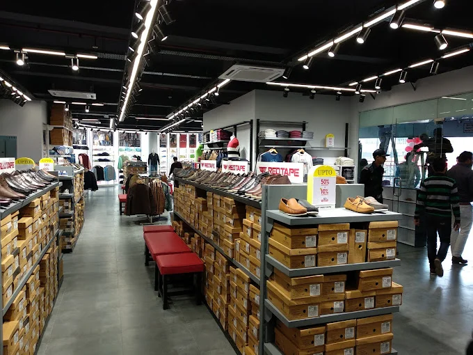 Mega Mall Shoes store