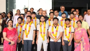 Resonance Toppers